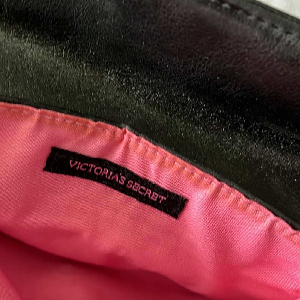 Victoria Secret In Excellent Conditions - Picture 5 of 5